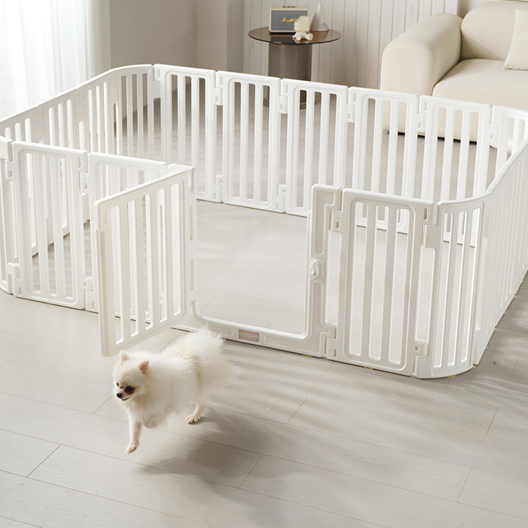 M680 Elegant Curved Pet Playpen